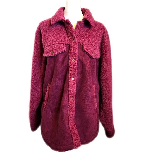 La Miel NWT faux suede and sherpa raspberry purple snap front jacket L - Picture 1 of 11